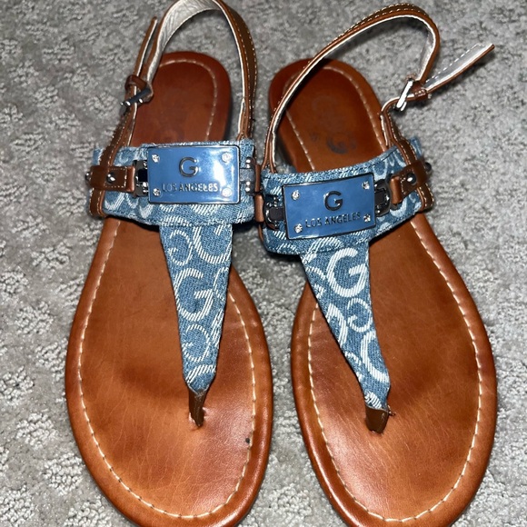 GUESS Logo Sandals - Picture 1 of 4